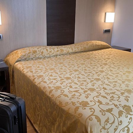 Hotel Corte Quadri Лониго Экстерьер фото
