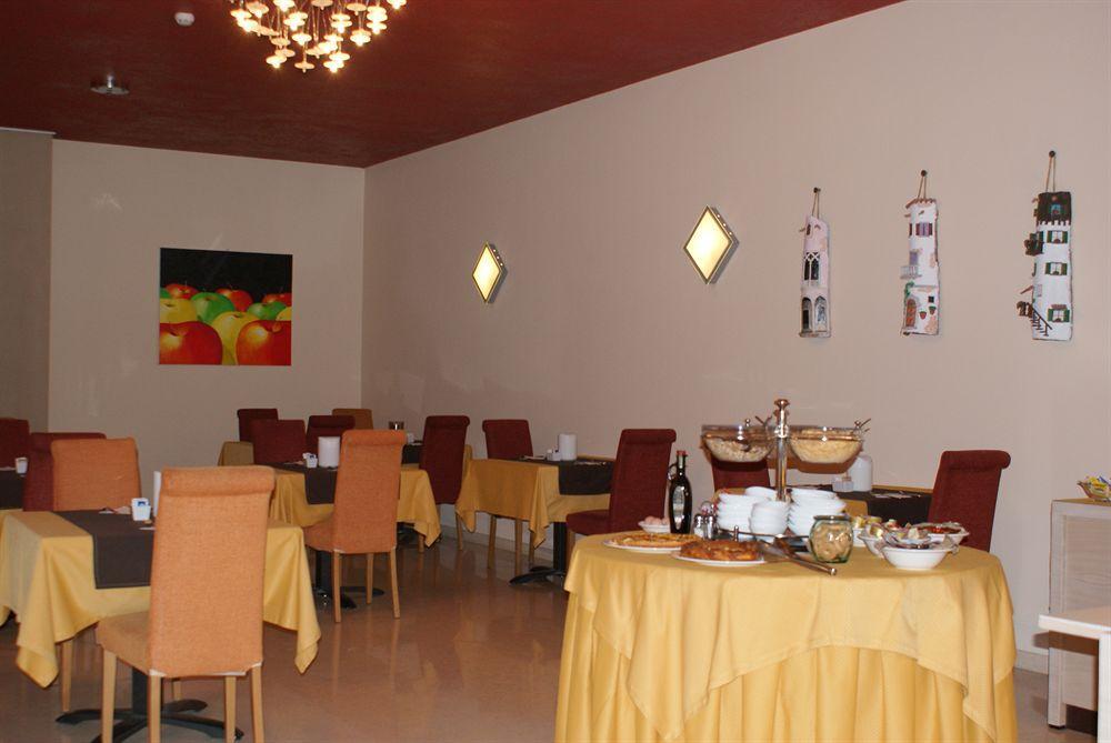 Hotel Corte Quadri Лониго Экстерьер фото