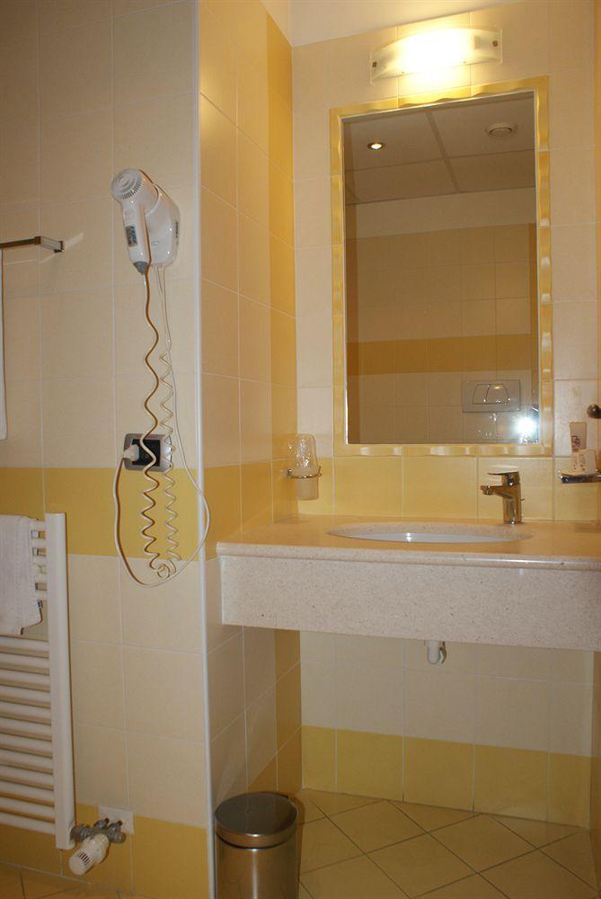 Hotel Corte Quadri Лониго Экстерьер фото