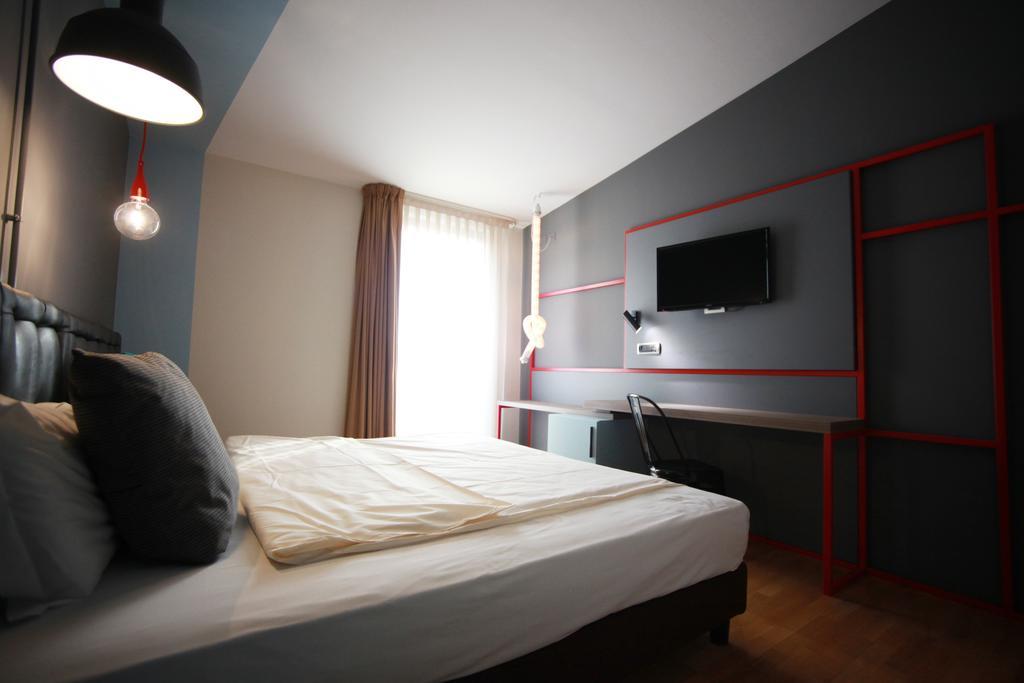 Hotel Corte Quadri Лониго Экстерьер фото