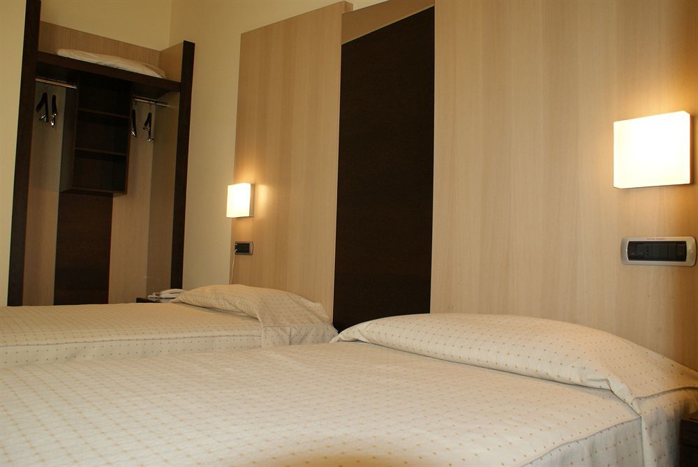 Hotel Corte Quadri Лониго Экстерьер фото